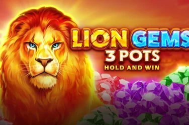 Myanmar Esports ကစားသမားများ Online Tournament တွင် ပွဲဝင်နေသောပုံ